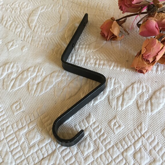 Vintage Wrought Iron Wall Hook. Z Shaped Wall Hook With 2 Screw Holes at  Top. Use to Hang Anything. -  Canada