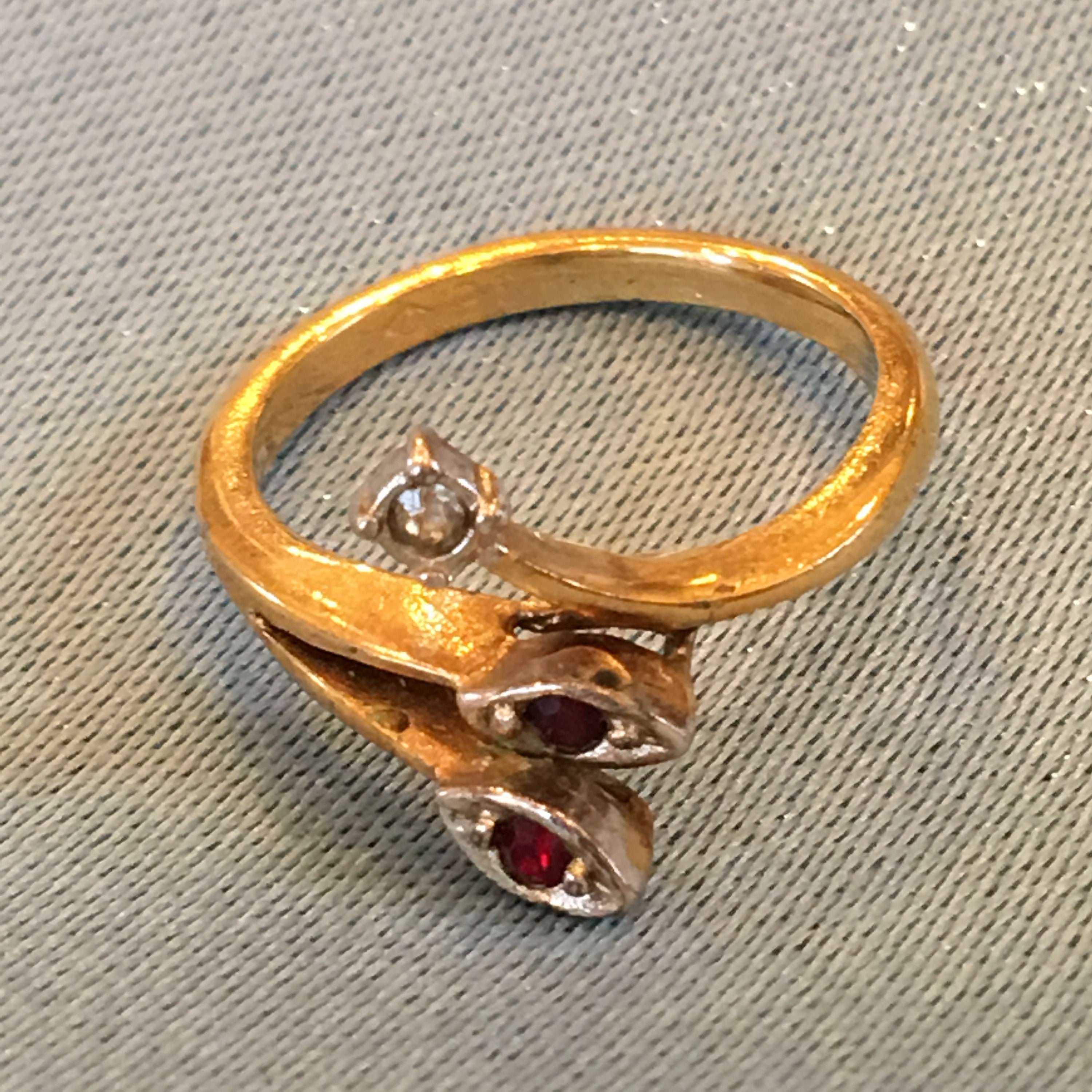 Vintage 18kt Hge Ring