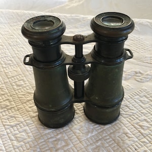 Vintage Army Bronze Binoculars. May be from World War. Antique Binoculars Larger End Also Extends Longer and They Work Well.