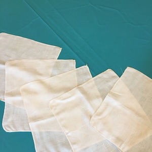Vintage Linen 5 Napkins with Pulled Thread Butterfly Designs and the Look of Brocade. Luncheon Sized Napkins.