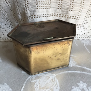 Vintage Hexagon Shaped Solid Brass Box with Front Ring on Lid and Back Handle to Hang. Hang on the Edge of a Box.