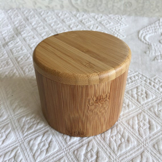 Vintage Totally Bamboo Wood Box. Round Pin or Tri… - image 6