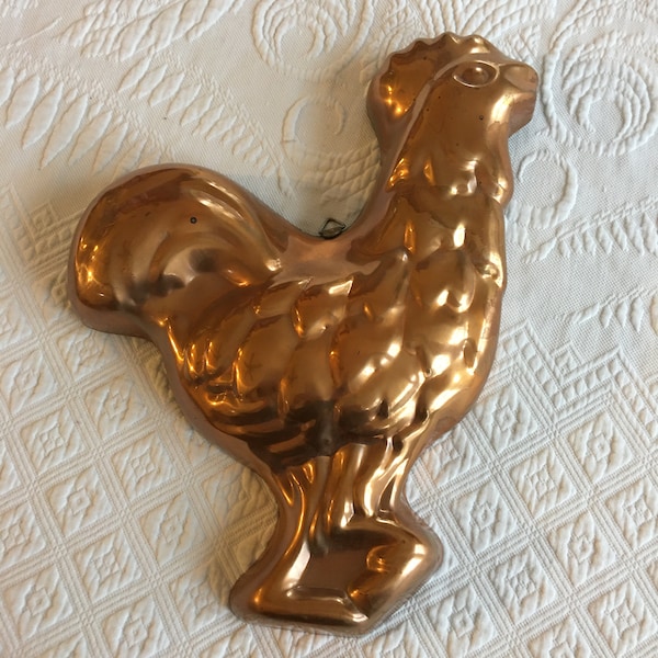 Vintage Copper Rooster Mold. Heavy Weight Copper Mold of a Rooster. Hangs on Copper Side. Silver Inside. Brass Hanger.