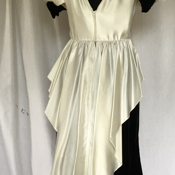 Vintage White Satin and Black Velvet Evening Dres… - image 6