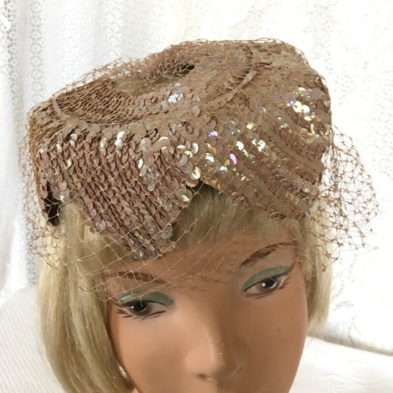 Vintage 1950s Sequined Hat With Veil. Velvet Cove… - image 1