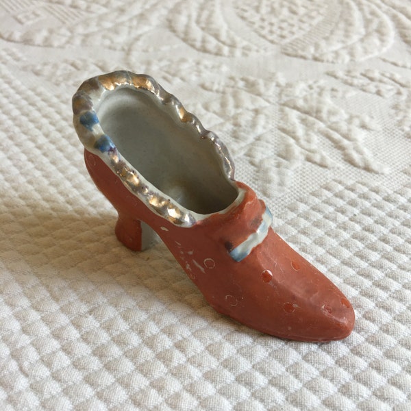 Vintage Porcelain Shoe. Victorian Lady's High Heel Shoe in Salmon Color with Ruffled Edge. Small Trinket Holder.