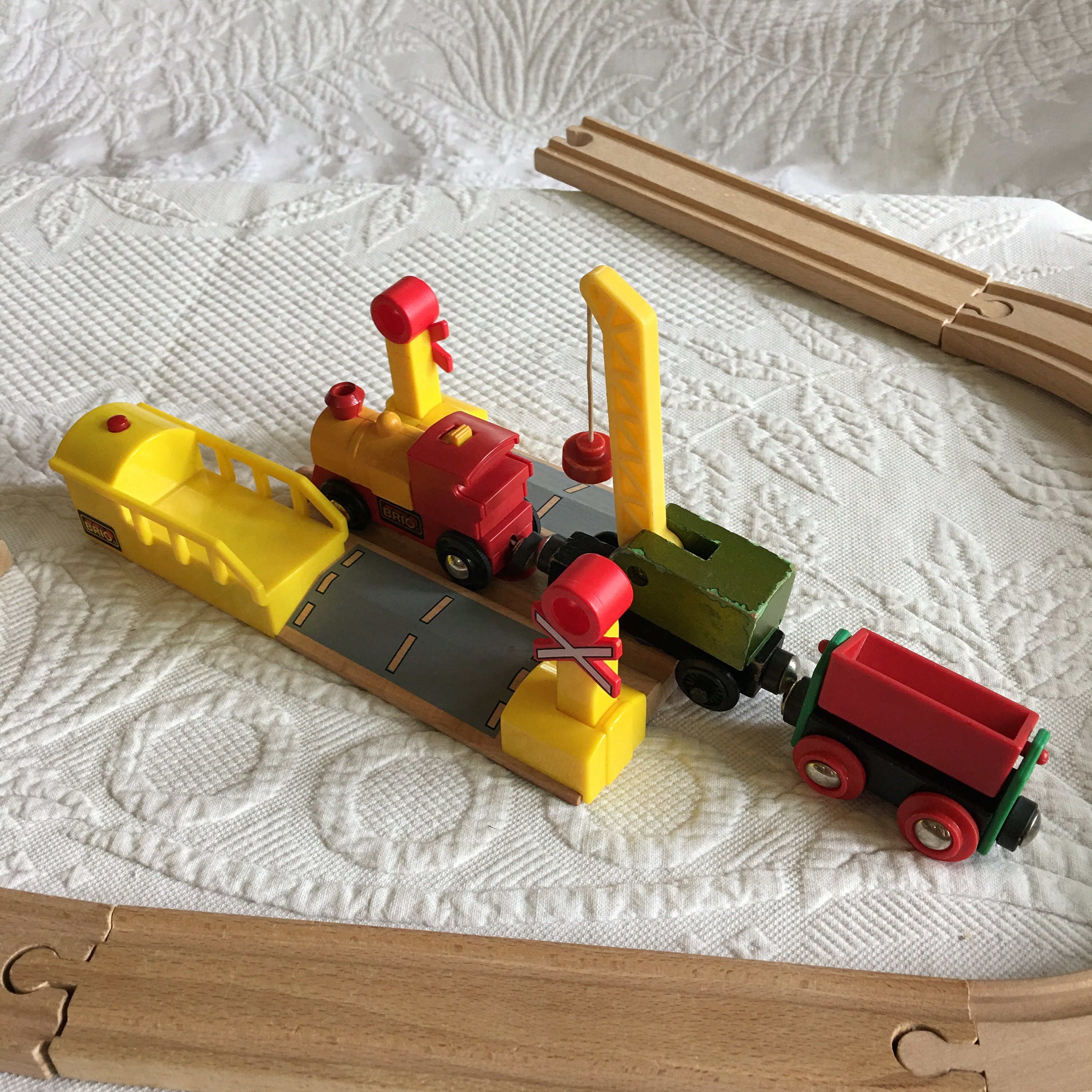 Vintage Brio Train Station With Wood Train Set Engine, Coal Car and Crane  Car. Crane Raises and Lowers Its Boom. Magnetic Train Cars. 