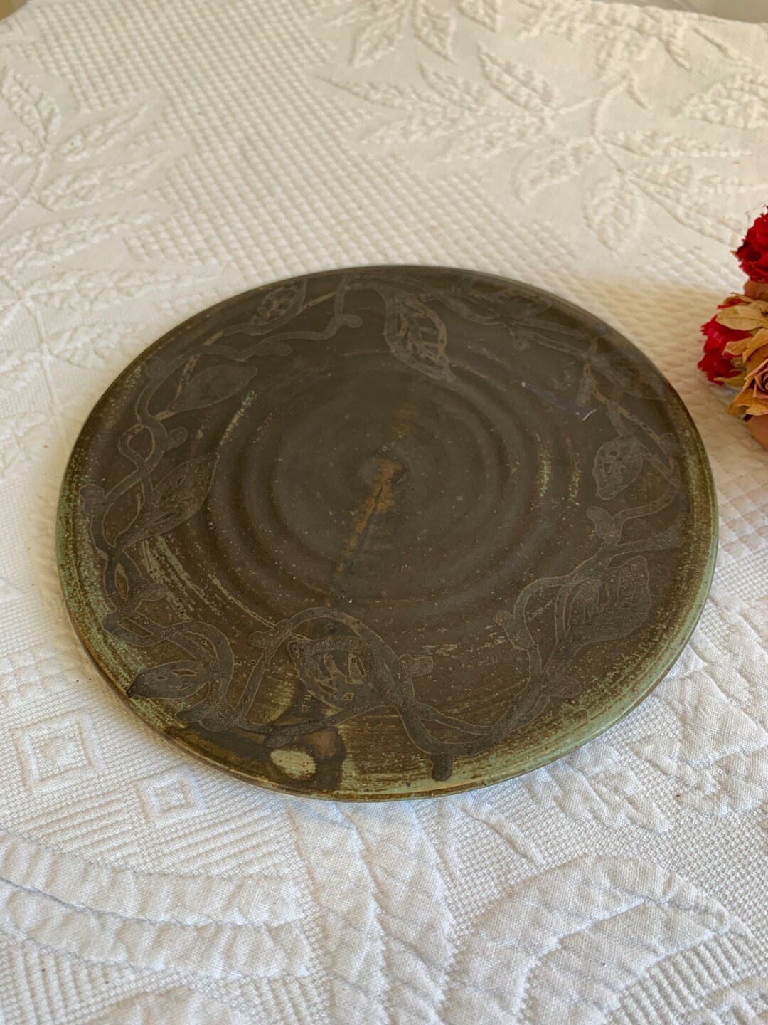 Vintage Stoneware Round Trivet. Pottery Glazed Hot Plate Trivet for