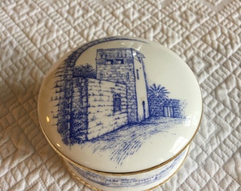 Vintage Bone China Dresser Box. Historic Buildings in Blue on White. From Objects d'Art. Round Trinket Jewelry Box.