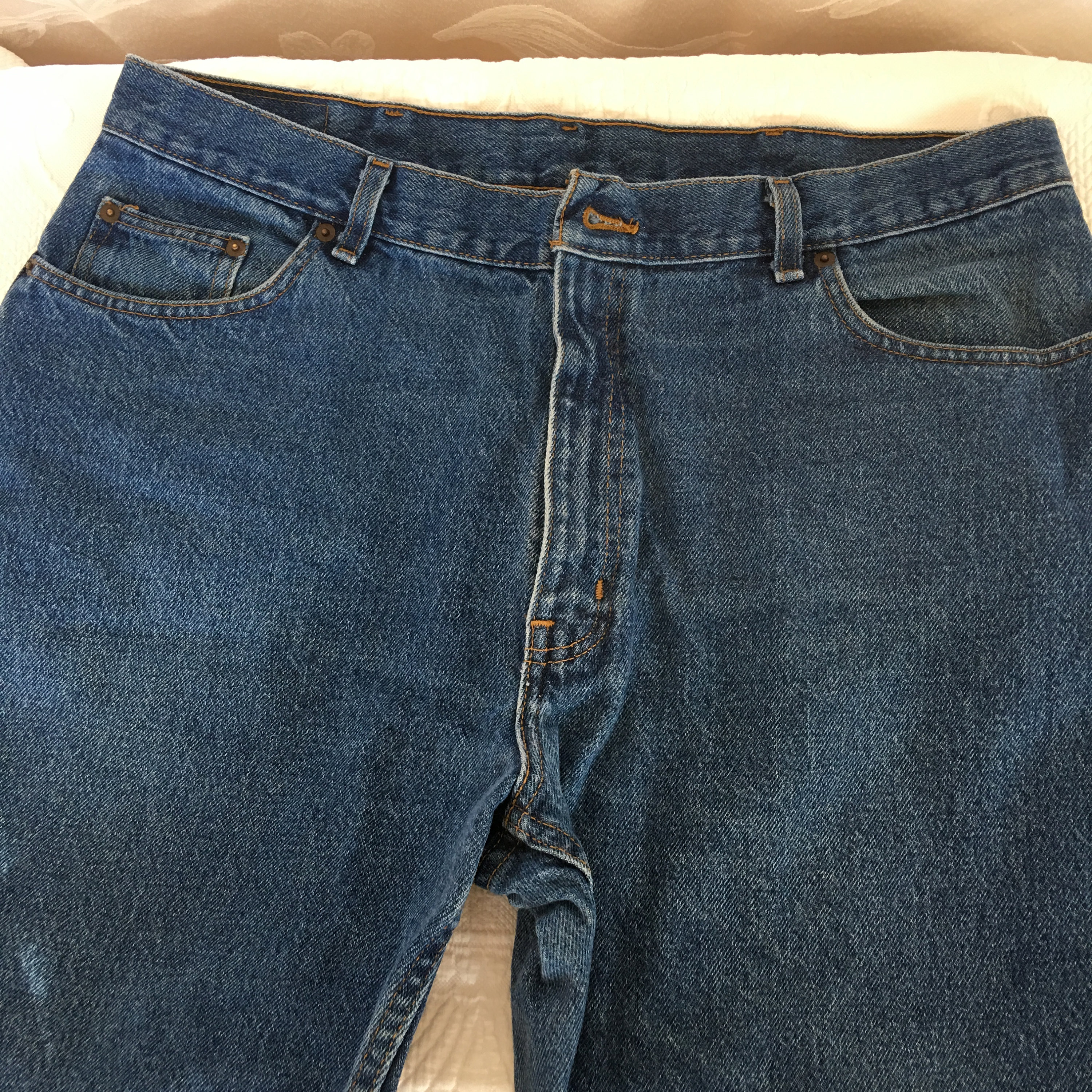 Buy Heitmann Blue Dye Cloth for Jeans - Faded Denim Refresher for Washing  Machines - Permanent Colour Restorer Online at desertcartAruba