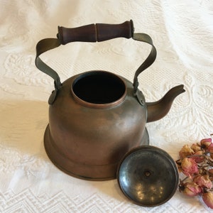 Vintage Copper Tea Kettle With Wooden Top Handle and Knob on Lid. Portugal Teapot. Top Swing Handle. Brass Handle Holder.