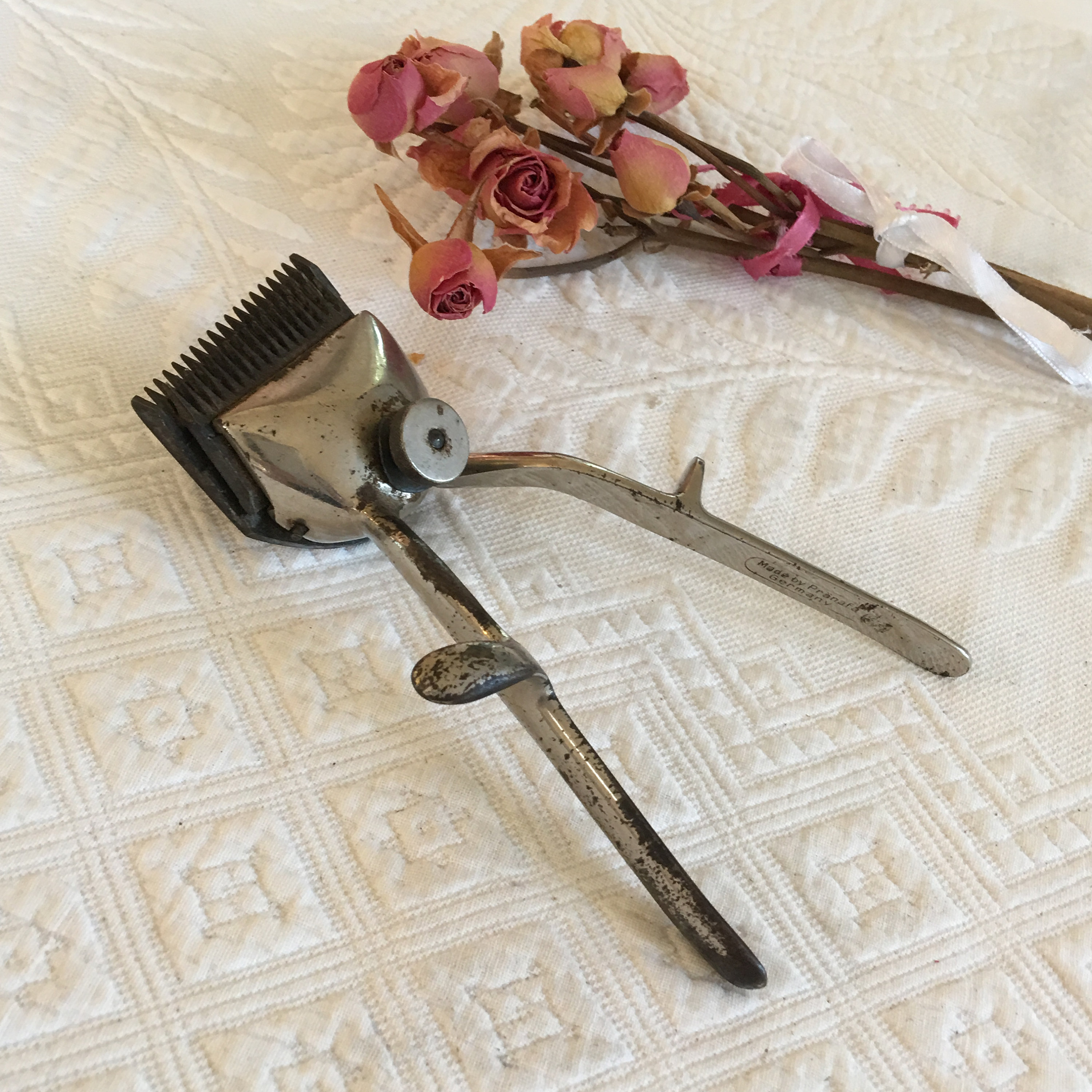 Vintage Bengall Barber Straight Razor R. Cadman & Sons
