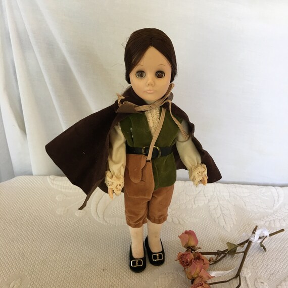 ビンテージ エファンビー ガール スカウト ドール ブラウン effanbee Vintage 1976 Effanbee Colonial Doll. Cotton Shirt With Lace