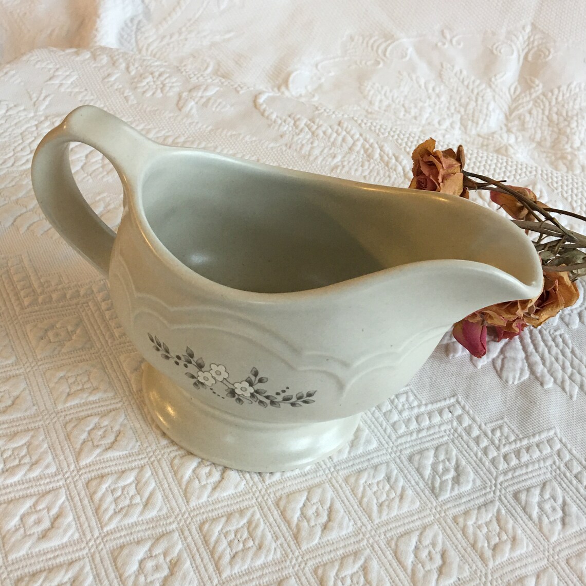 Vintage Pfaltzgraff Heirloom Gravy Server 436. Delicate Gray Etsy