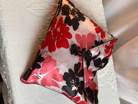 Vintage Mary Kay Satin Lingerie Pouch and Exclusi… - image 6
