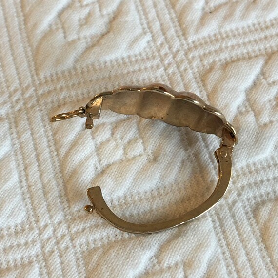 Vintage Signed GB Silver Tone Scarf Ring Clip Pendant Flower Rhinestone  Pearl