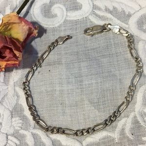 Vintage Sterling Silver LINK BRACELET. Claw Clasp on Linking Sterling Link Bracelet.