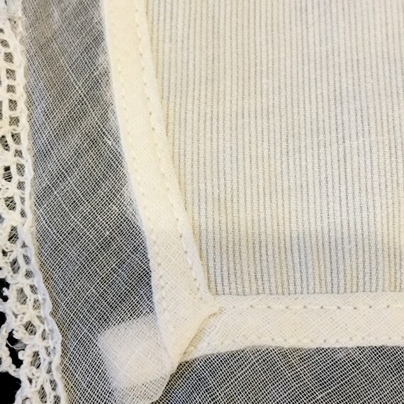 Vintage Ridged Cotton, Handkerchief Linen and Cro… - image 4