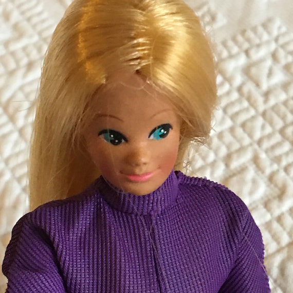 Belinda - tenue au crochet - poupée Barbie