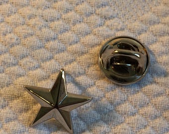 BTS ジン HAPPY アルバム Journey デザイン ピンバッジ