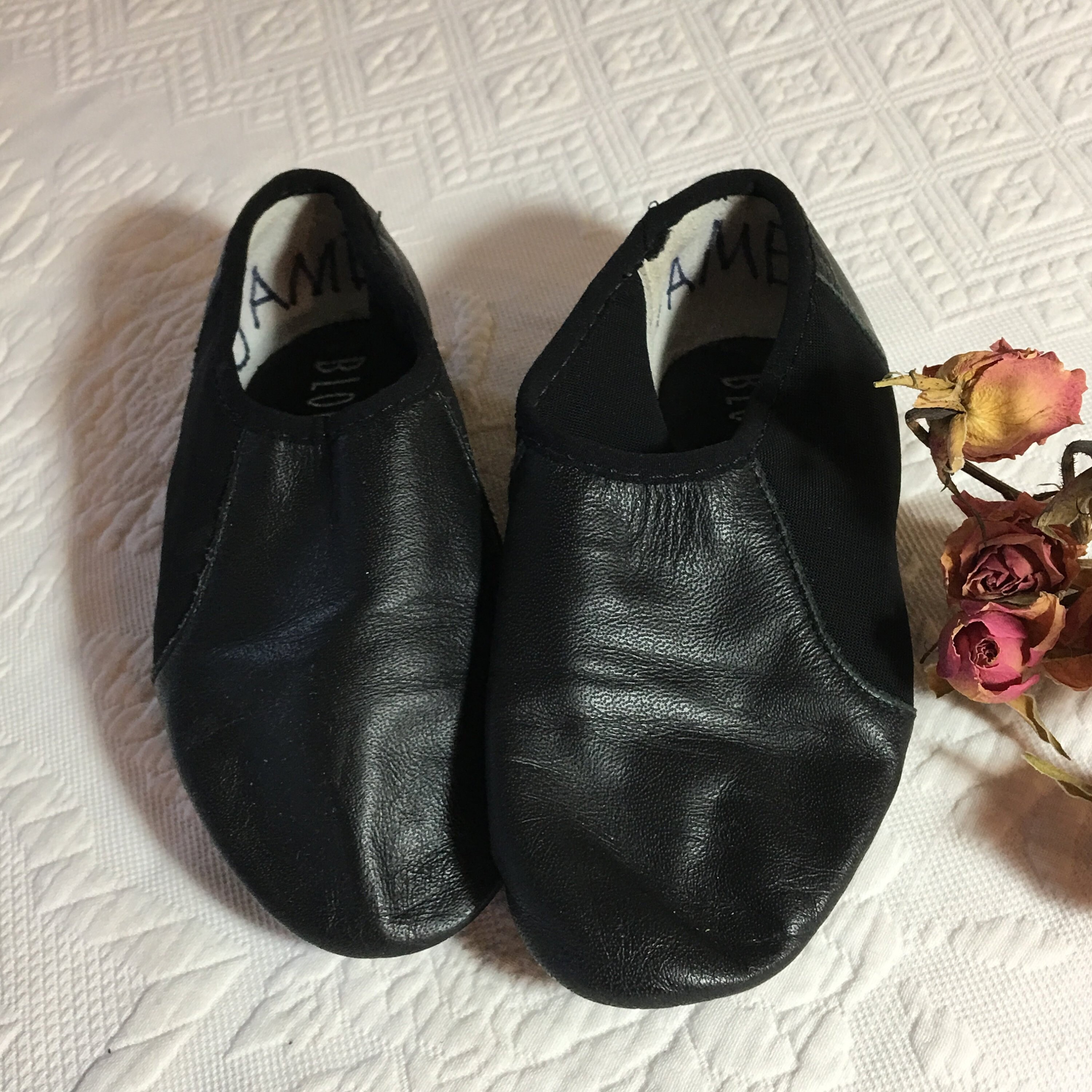 Vintage Black Bloch Dance Shoes Size 11. Boys or Girls Dance Shoes. Leather Front and Back With Stretch Sides. Rubber Heels. Size 11. Etsy Ireland