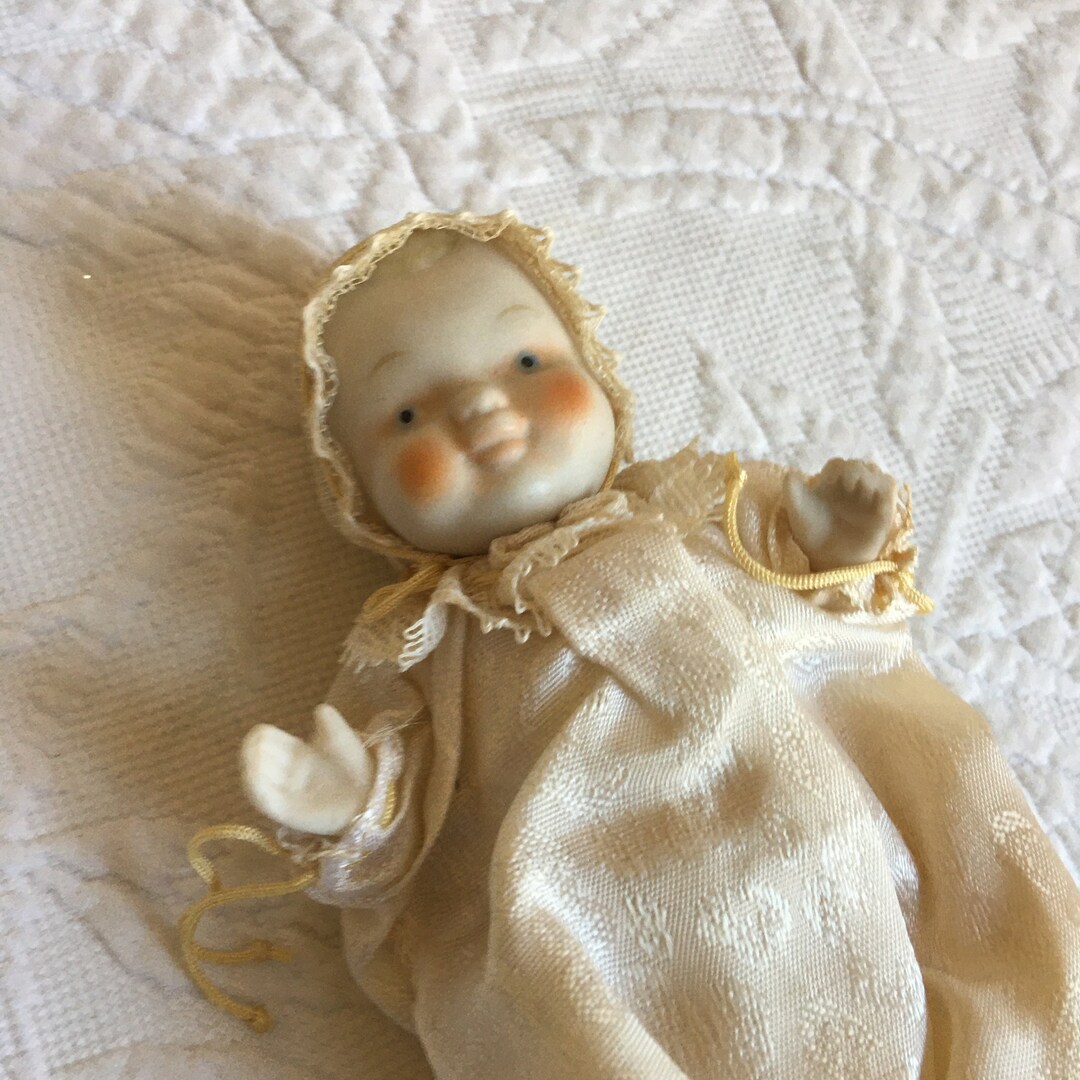Vintage Porcelain Baby Doll With Lace and Damask Gown. Moveable Head