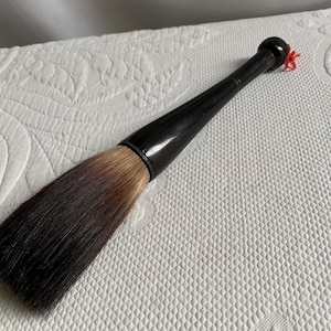 Vintage Brush. Black Celluloid Handle with Natural Hair Bristles. Great Brush for Vintage or Antique Display or Use.