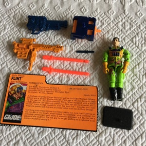 Vintage 1992 GI Joe Flint Eco-Warriors Commander Action Figure. American Hero. Hasbro, Inc. Moveable Doll. Missile Shooter, Accessories.