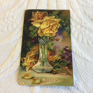 Postal de felicitación con diseño de rosa amarilla y mejores deseos de la época eduardiana de 1912 con sello de un centavo. Hermosa tarjeta para exhibir.