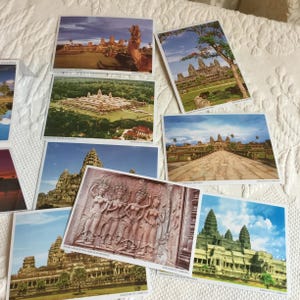 Vintage Souvenir Kambodscha Postkarte Ordner mit Individuellen Fotografien. 10 Fotografien aus Kambodscha Serie 2.