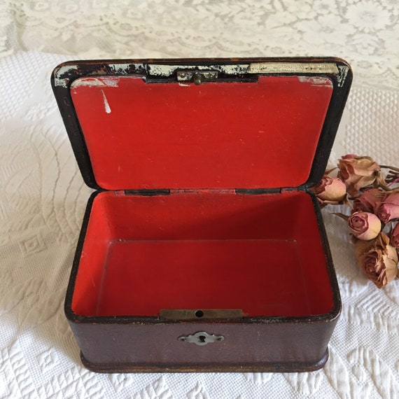 Antique Metal Locking Dresser Box. No Key. Red Painte… Gem