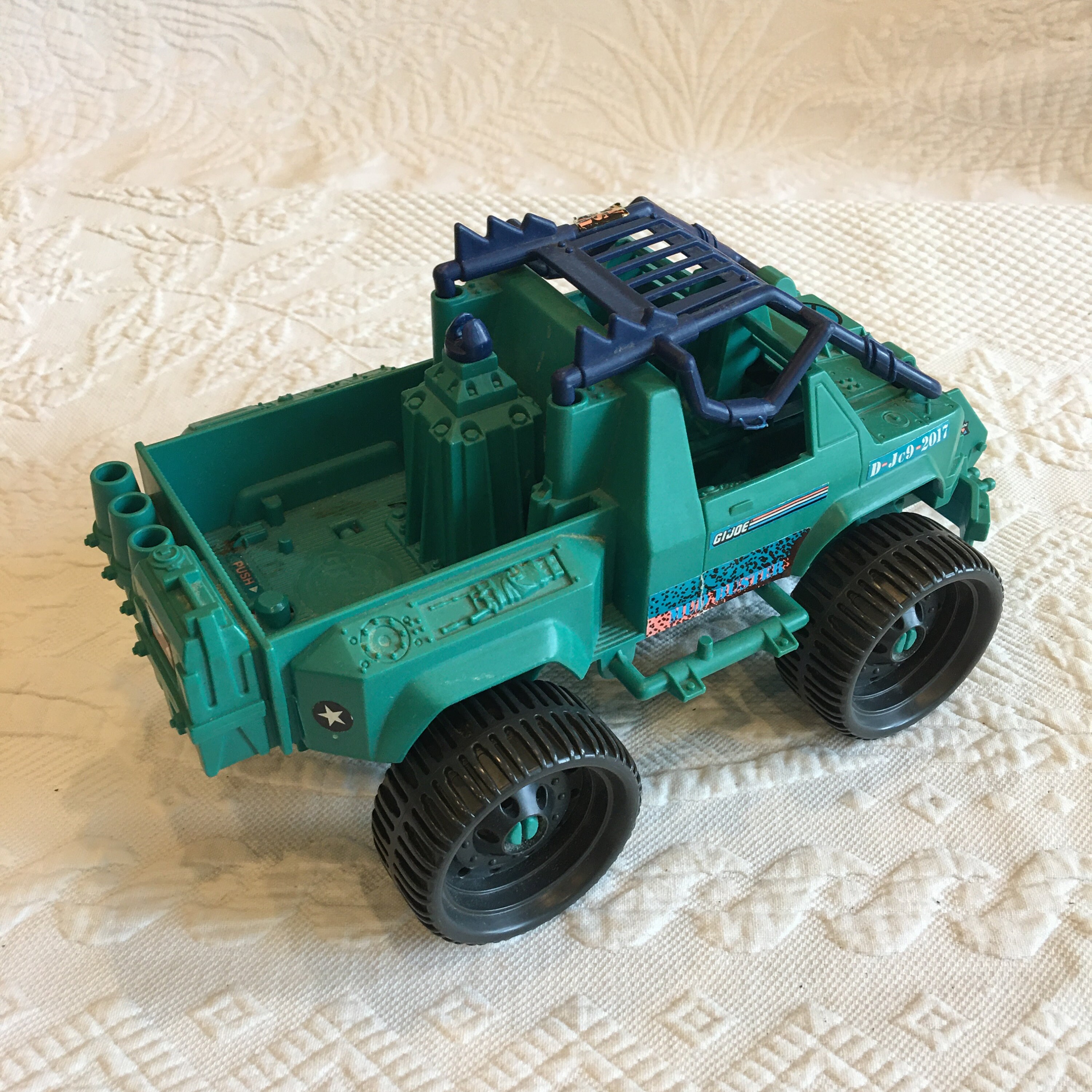 アメリカンプラスチックトイ GiJOE等用ジープ ビンテージ(1)
