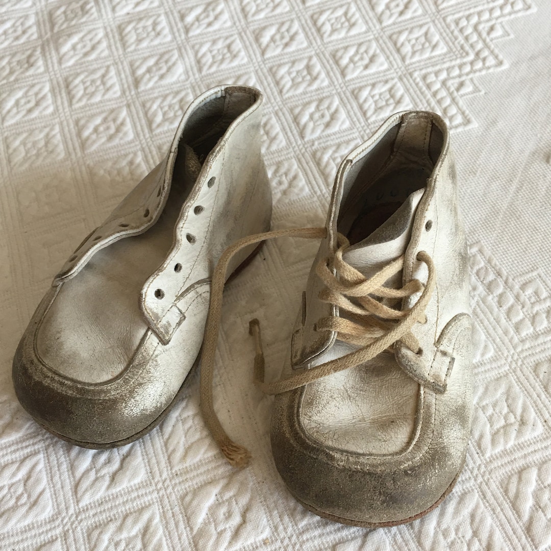 Vintage Leather Baby Shoes. White Leather Baby's First Walking Shoes ...