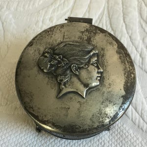 Vintage Art Nouveau Victor Silver Co. Quadruple Silver Plate Dresser Jewelry Box w/ Molded Woman&#39;s Head on Top. Openwork Sides & Four Feet.