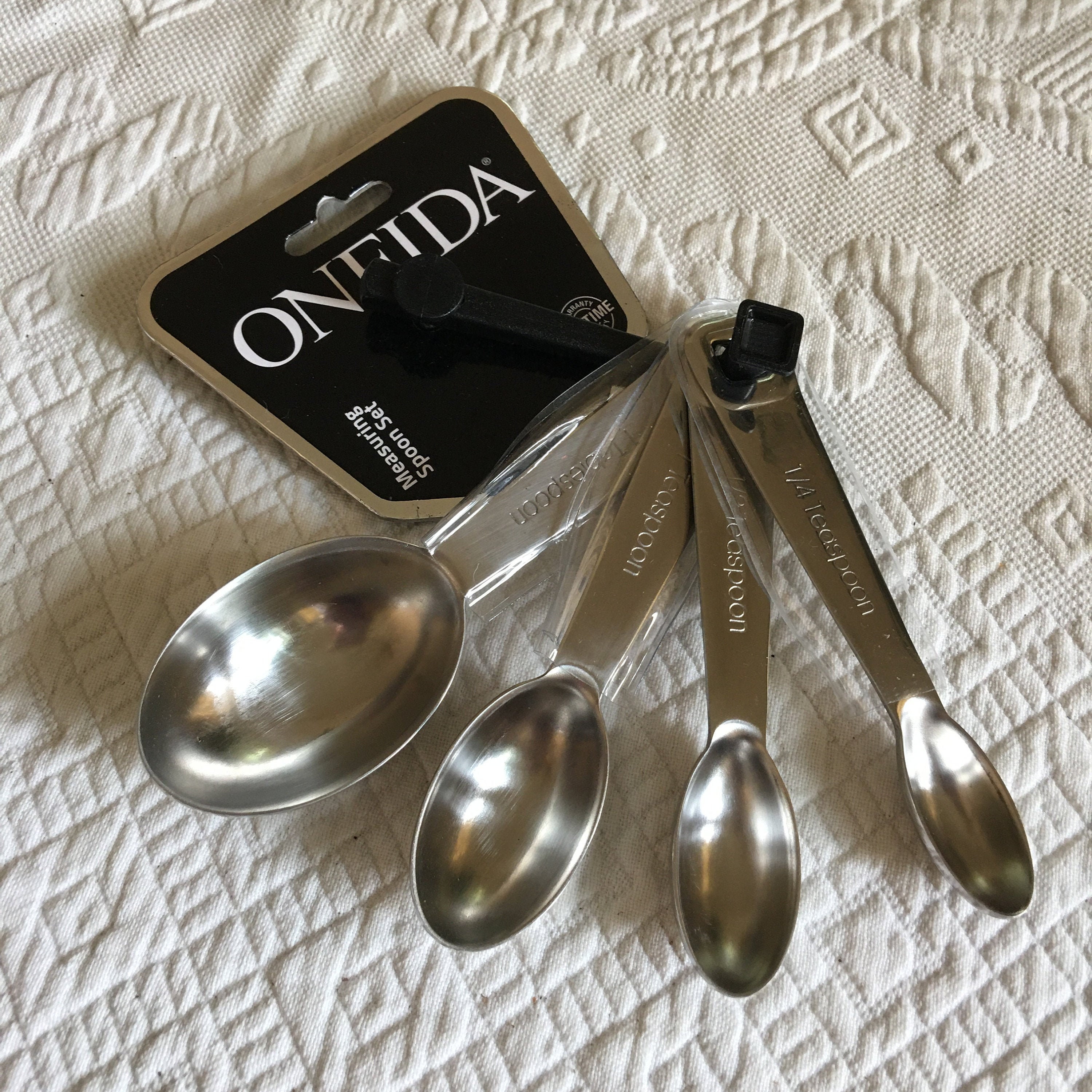 Oneida® Stainless Steel 4pc Measuring Cup Set 