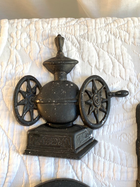 Vintage 1966 Sexton Cast Aluminum Early American Wall Decorations