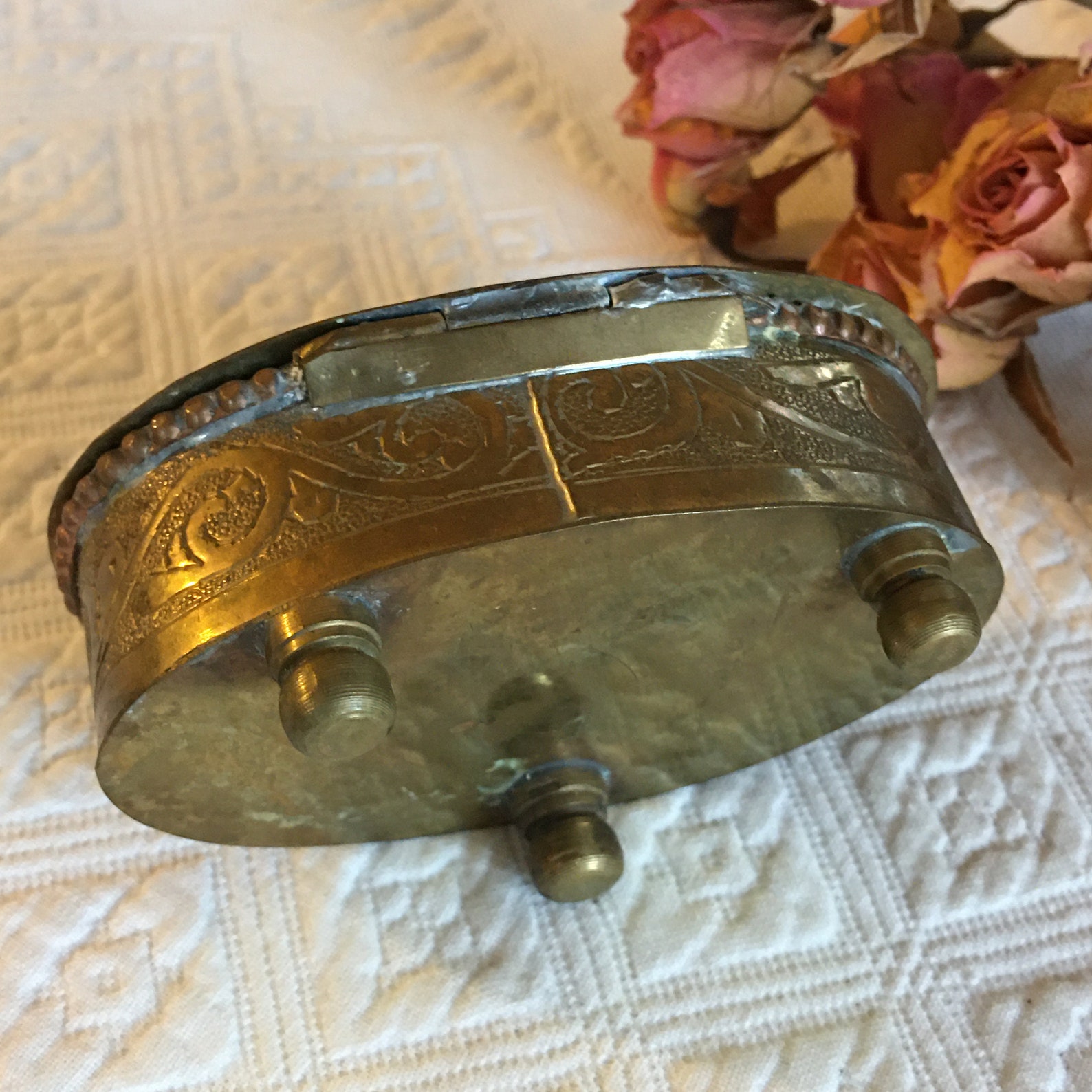Vintage Brass Etched Box. Gold Oval Legged Hinged Box With Top Etsy
