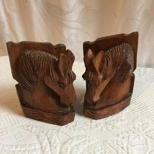 Vintage Wood Horse Bookends. Hand Carved Wooden Equestrian Bookends for Office or Library. Rustic Primitive Style Horse Bookends.