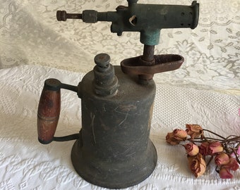 Vintage Otto Bernz Bronze Blow Torch. Welding Blow Torch Propane or Gas Hand Held Torch. Newark, N. J.