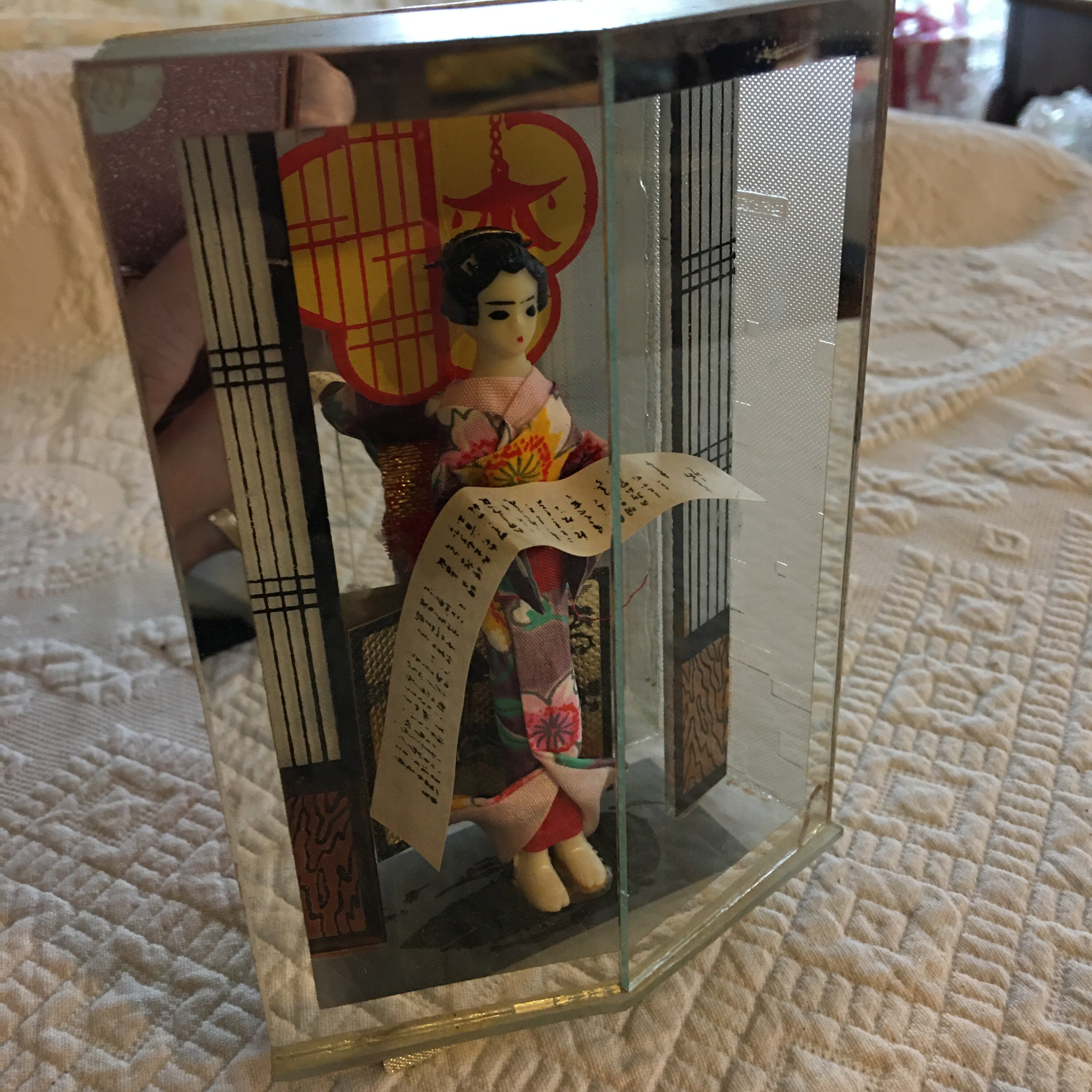 Vintage Miniature Japanese Lady in Lucite Box. Maybe a