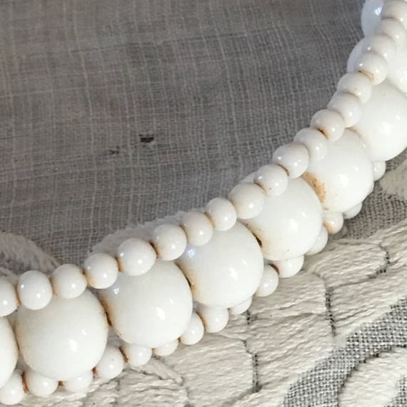 Vintage White Glass Bead Choker. Three Rows of White … Gem