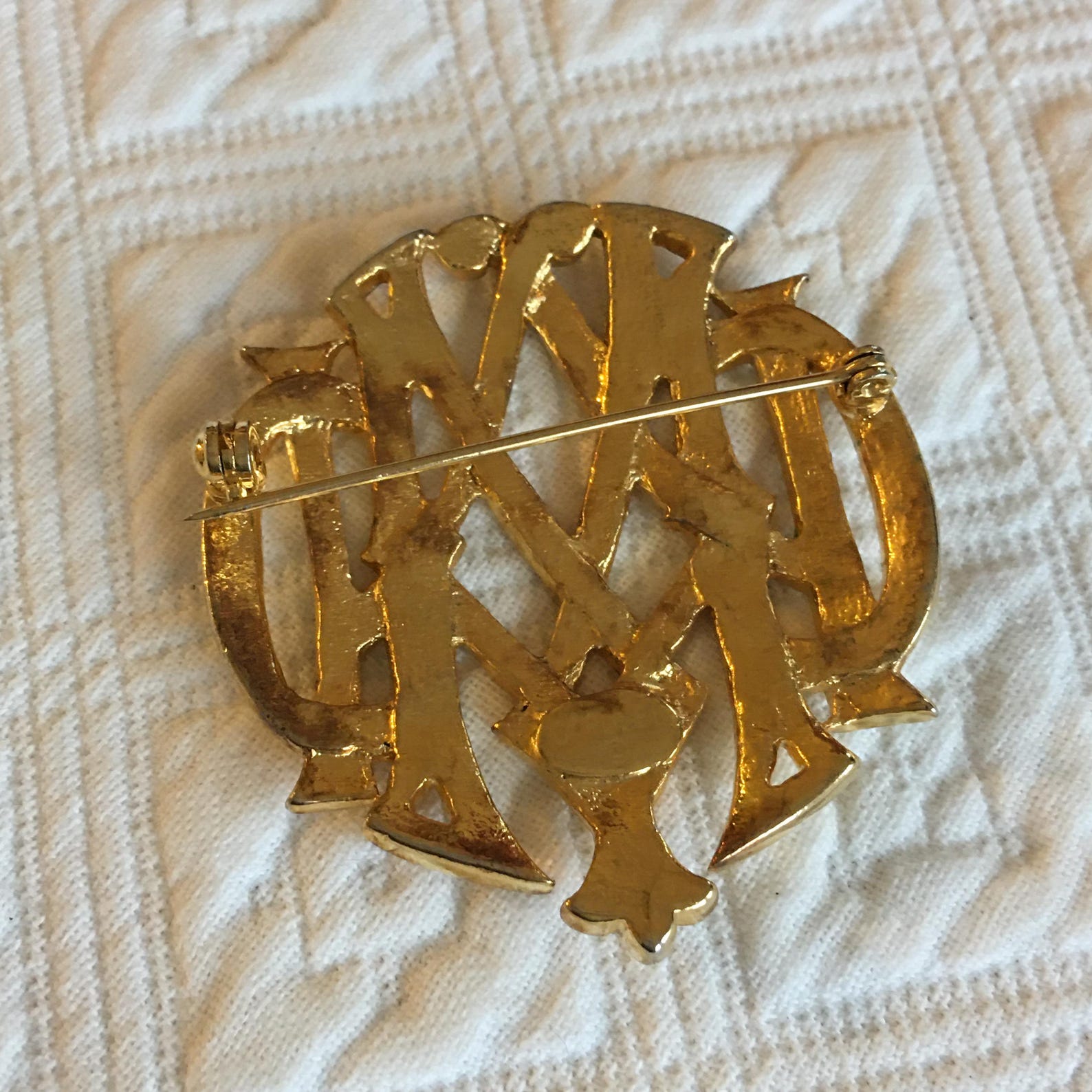 Left Side Intital R Interlocking Initals Vintage Carolee Interlocking Monogram Pin Brooch. Gold Tone Round ...