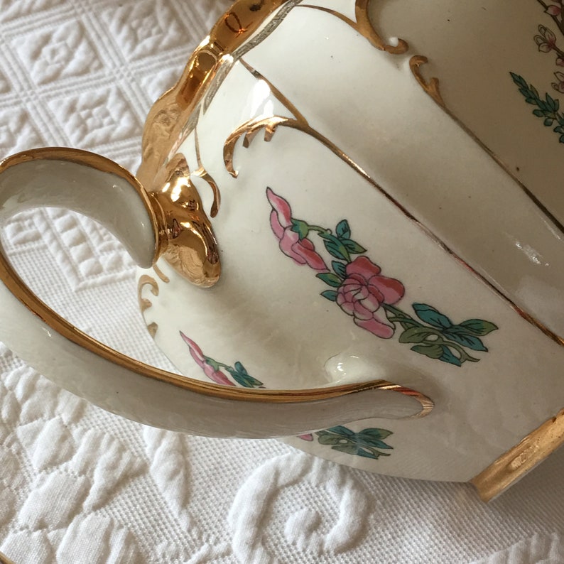 Hand Painted Fine Teapot Made in England Tree and Leaves Pink Flowers Beautiful Gold Accents Vintage Sadler Porcelain Teapot Exquisite.