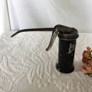 Vintage Oil Can With Screw On Top, Pump Handle and Long Thin Spout. Hand Held Precision Oil Pump.