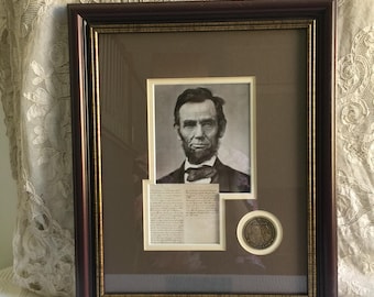 Vintage Abraham Lincoln Picture with Coin 150th Anniversary Battle of Gettysburg, 1863. Copy of Hay Draft of the Gettysburg Address.