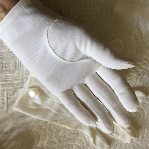 Vintage Nylon Short Gloves. Size 7 1/2 to 8 1/2. … - image 2