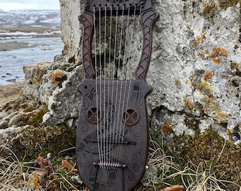 Cernunnos Kravik Lyre (9 cordas)
