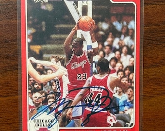 Michael Jordan 1985 Star Rookie #101 Facsimile Auto Novelty Basketball Card