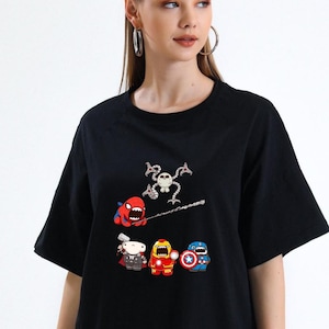 Cute Superhero Shark T-Shirt, Funny Avengers Sharks Shirt, Minimalist Marvel Fan Gift, Spider Shark Tee, Iron Man Captain America Thor Tops zdjęcie 1