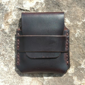 Cartera de cuero minimalista
